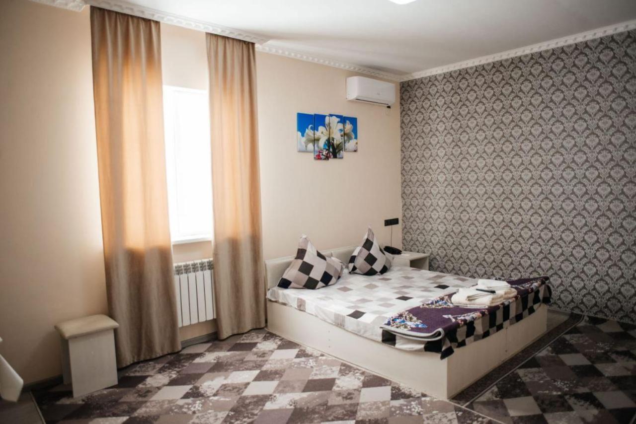 Silk Way Hotel Atyrau Exterior photo