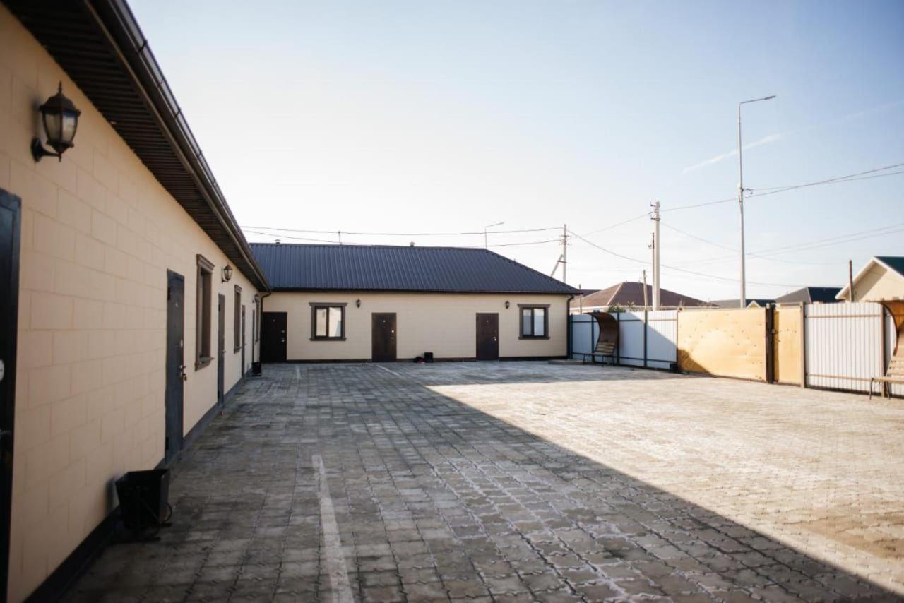 Silk Way Hotel Atyrau Exterior photo