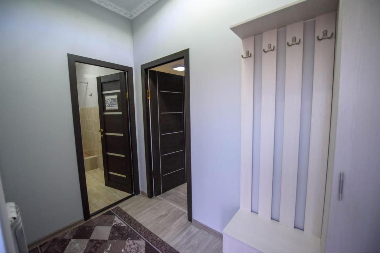 Silk Way Hotel Atyrau Exterior photo